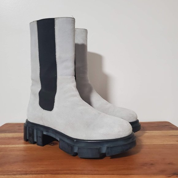 Free People Brooks Lug Sole Chelsea Boot / Mist / 36 - Picture 1 of 10